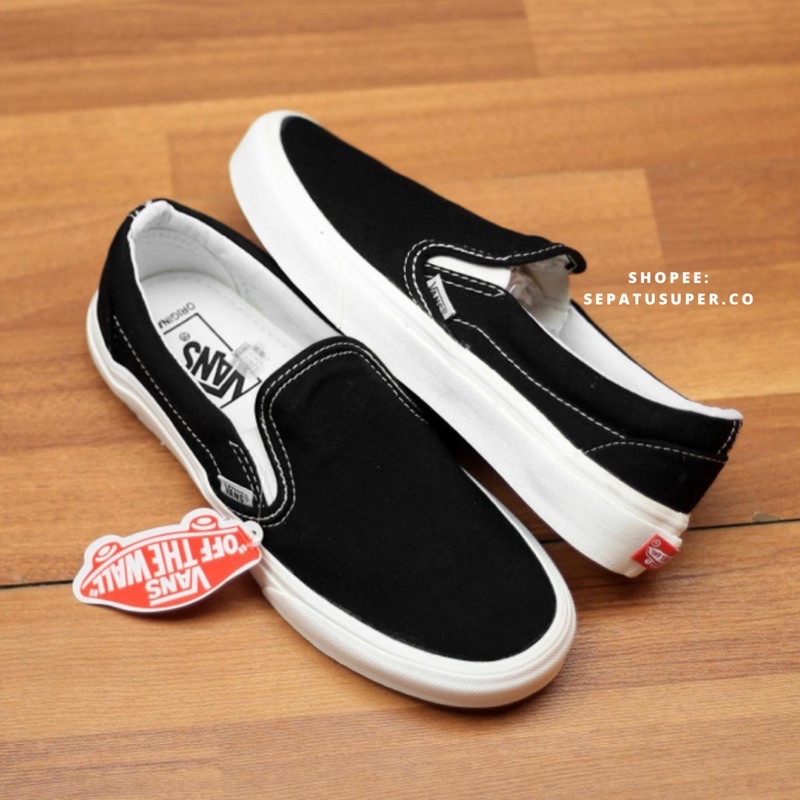 SEPATU VANS SLIP ON OG BLACK WHITE | SEPATU PREMIUM - sobwog-1
