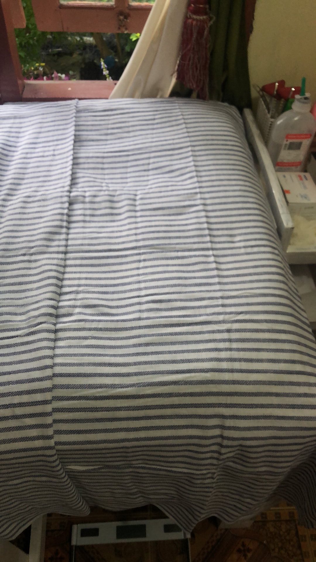 Selimut Pasien Motif Garis (pcs) / Selimut Tidur / Selimut Tenun Asli