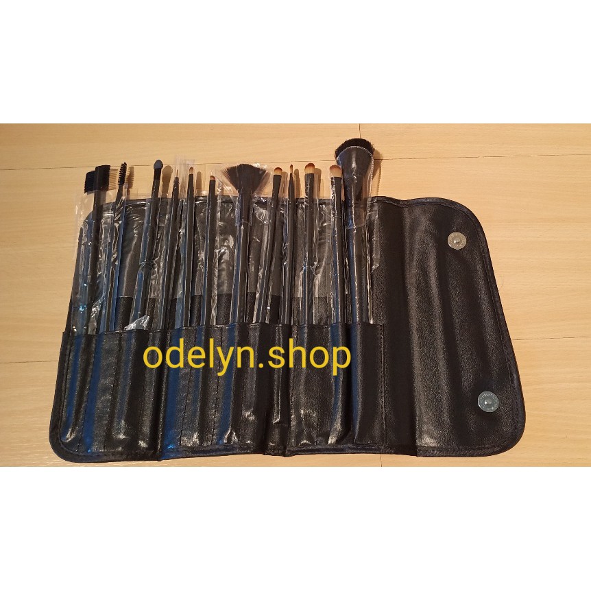 Make Up Brush Set by AMARA / Kuas Make Up AMARA