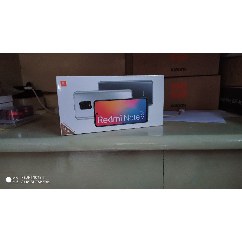 Xiaomi redmi note 9 pro 8/128 garansi resmi, baru,segel