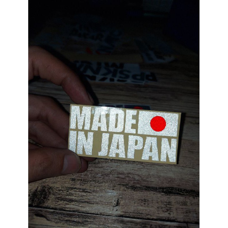 STICKER MADE IN JAPAN CUTTING