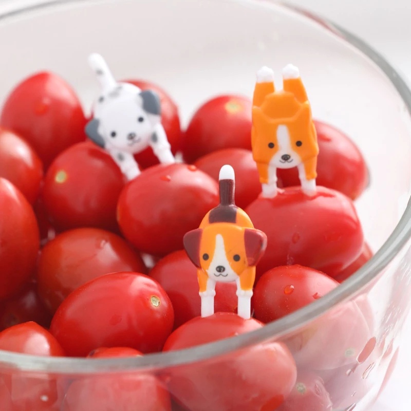 7pcs / Set Garpu Buah / Kue / Dessert Mini Bentuk Kartun Hewan Anak Anjing Untuk Peralatan Makan Anak