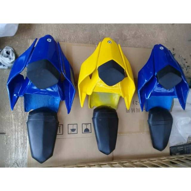 Body belakang r15v3 model R1M