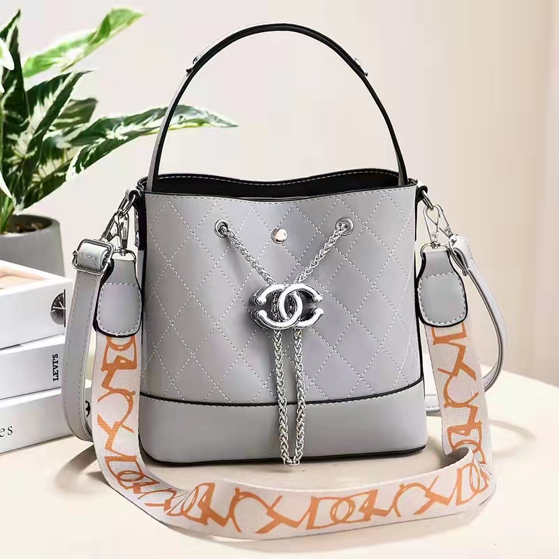 8883 tas selempang wanita import fashion tas handbag terkiniian 2279 terpopular ricv fashion wanita terbaikk