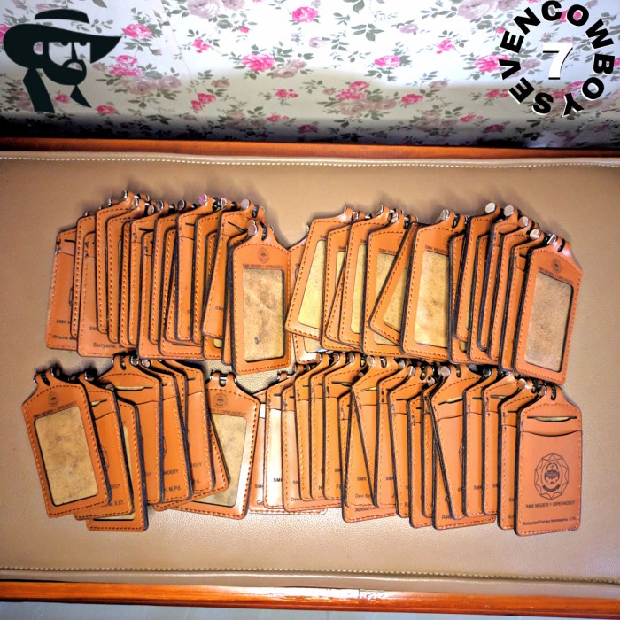 

READY NAME TAG KULIT (Model A1) / ID CARD HOLDER KULIT - Tan (recomen) MURAH