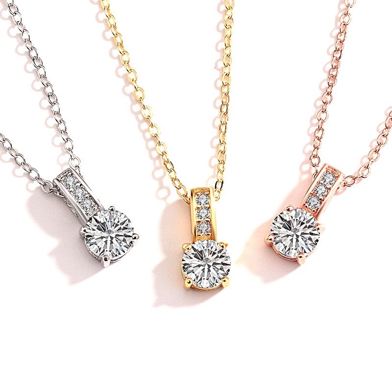 [Ready Stock]Fashion Simple Silver Plated Diamond Pendant Necklace