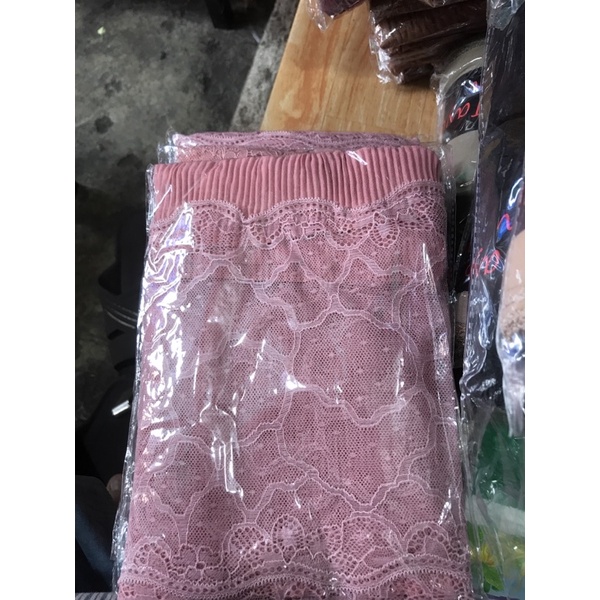Pasmina  Plisket Prisket Renda Brokat brukat Impor/ Pasmina prisket  renda/model terbaru-Peach senada