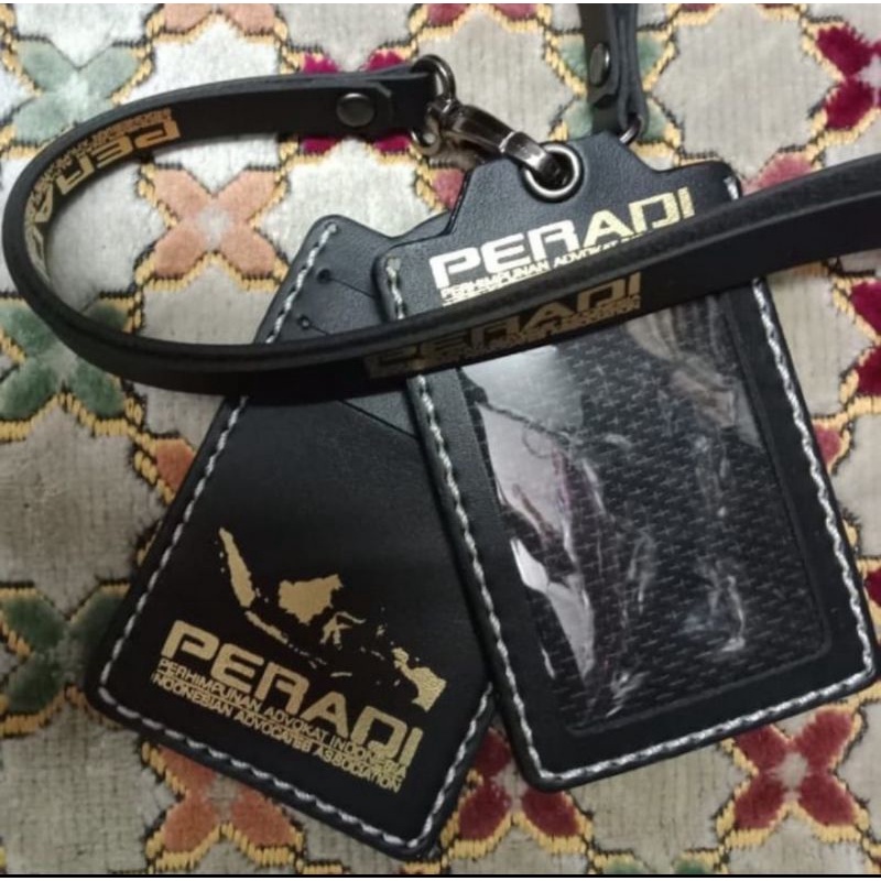 

Kalung ID Card / Name Tag Peradi