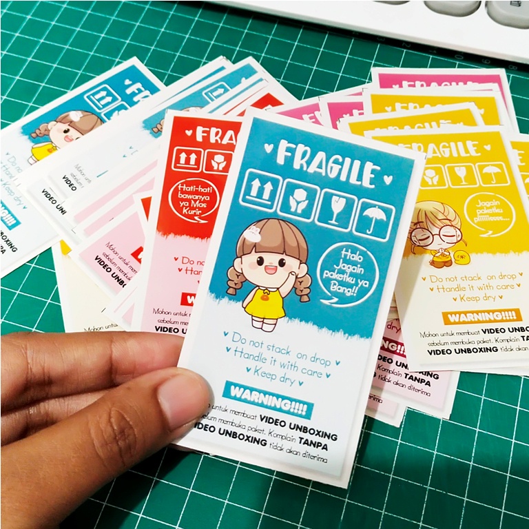 

[FRAGILE] STIKER FRAGILE MURAH LUCU