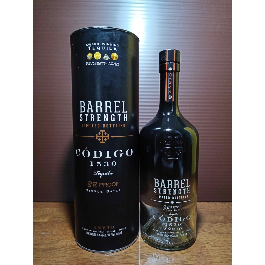Botol bekas miras Barrel Strength 750 ml + Box