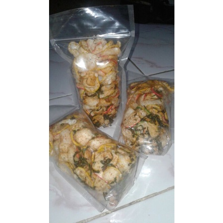

krupuk sebring/seblak kering/krupuk seblak
