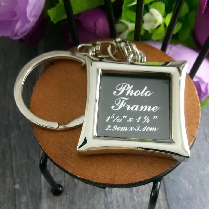 CLEARANCE SALE - PK8 - Photo Frame Keychain Gantungan Kunci Frame Foto Bahan Metal