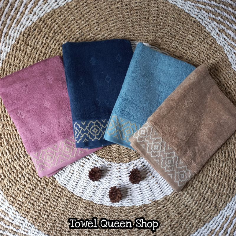 Handuk Mandi Single Alexio (Free Box + Bordir) - Towel Queen Shop