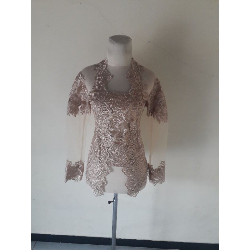 kebaya kutu baru