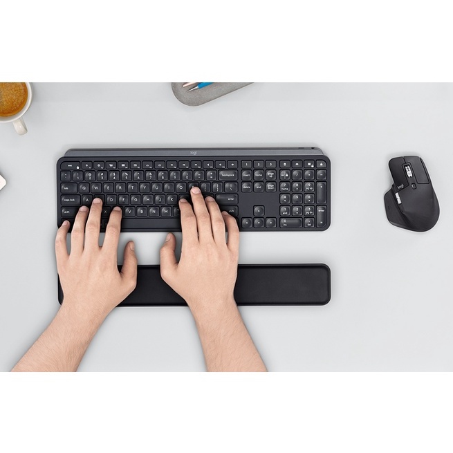 [Hadiah] Logitech Palmrest Gratis Untuk Pembelian Budling