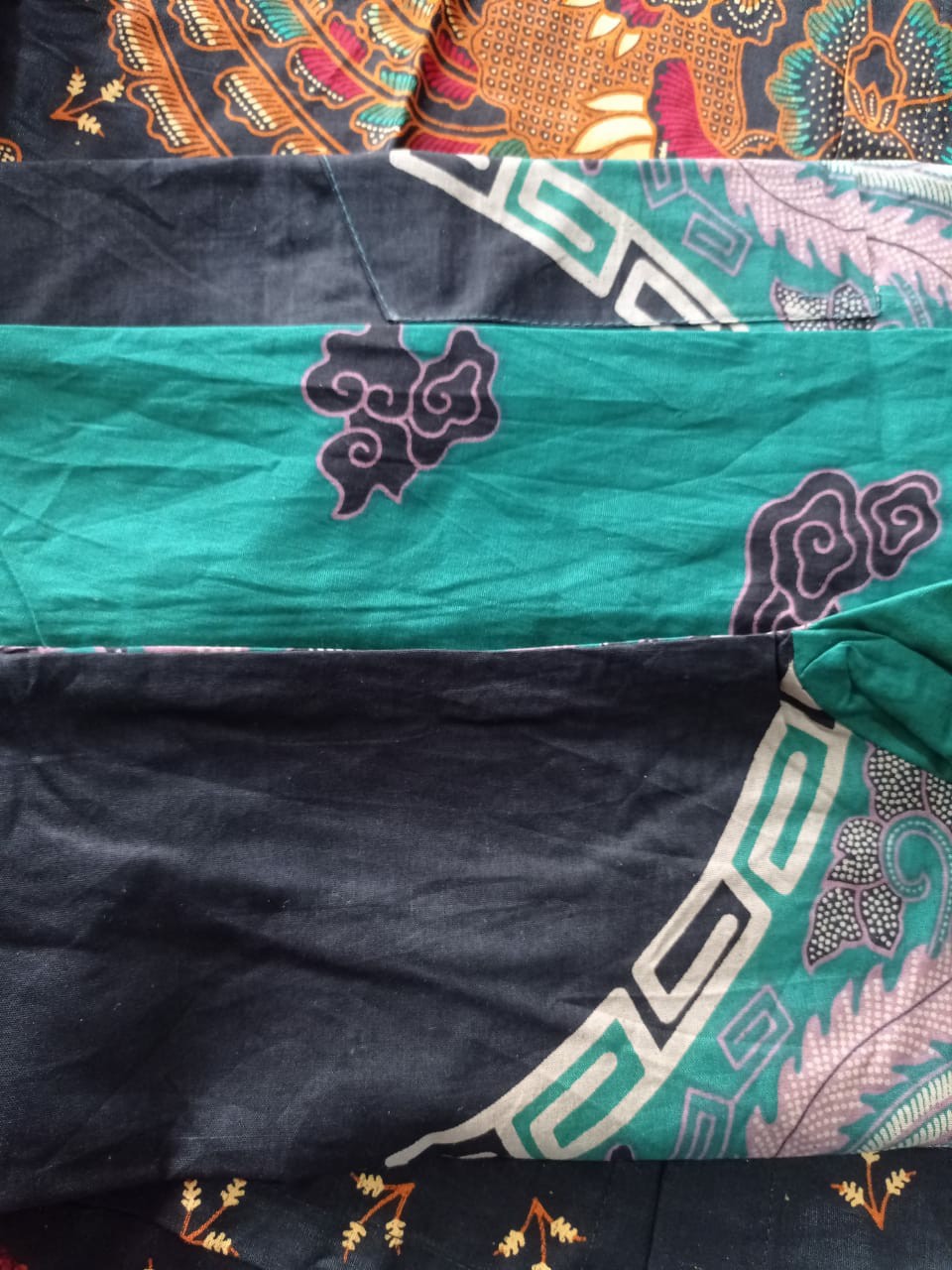 Kemeja Batik Spesial Navy / Batik Pria Lengan Panjang / Baju Batik Pria / Seragam Batik