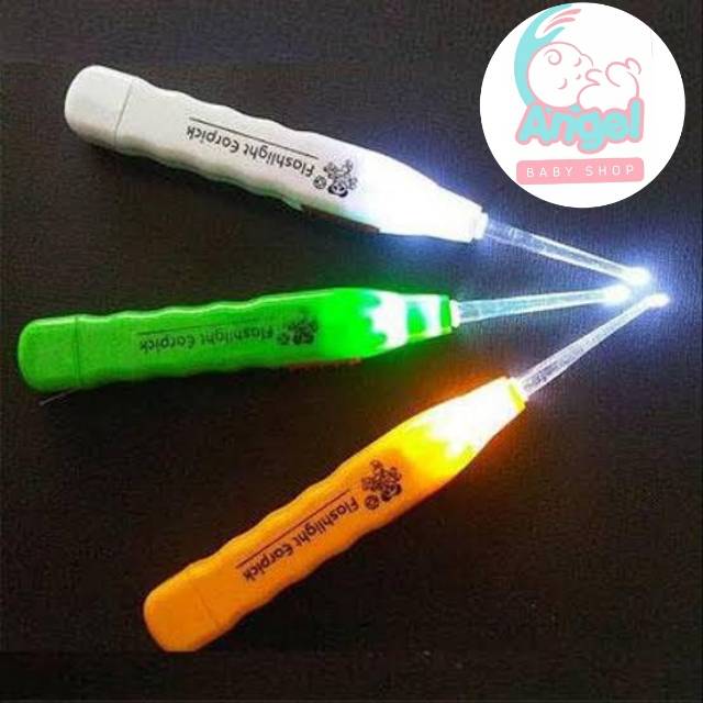 Korek kuping nyala karakter  1 pcs