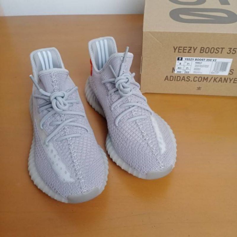 Yeezy Boost 350 V2 Tail Light
