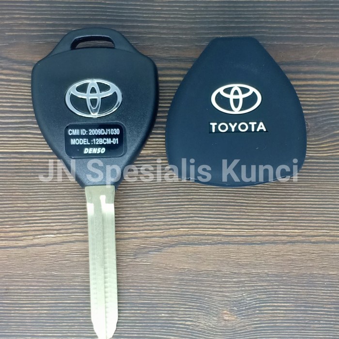 CASING KUNCI TOYOTA PLUS SILICON 2 TOMBOL