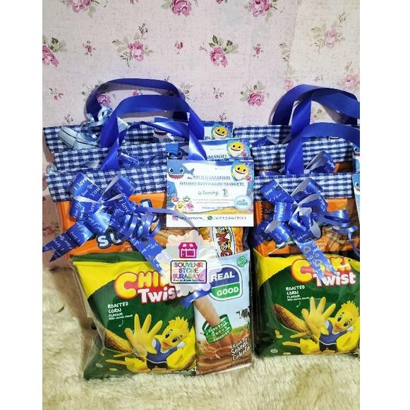 

❀ Bingkisan Snack Ultah MINI / Parcel ultah anak / snack ultah surabaya / Bingkisan Snack Ultah Murah / Snack 7000 / Goodiebag Snack Termurah ⇭