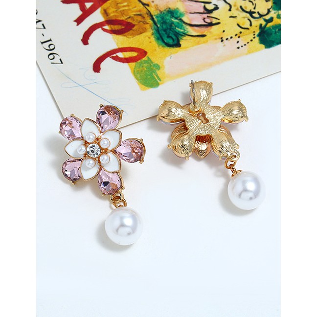 LRC Anting Tusuk Fashion Color Alloy Earrings F40639