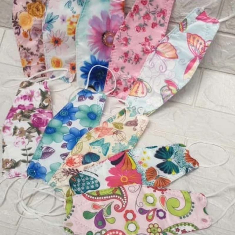 Facemask Masker KF94 Motif Bunga/Batik isi 10pcs