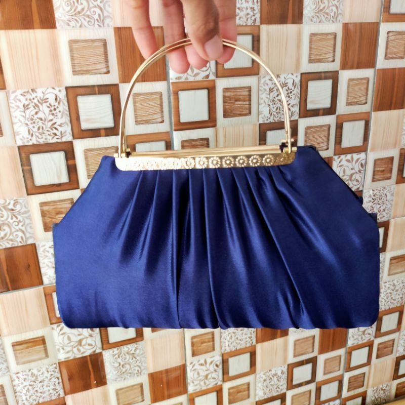 Tas pesta Satin Sandra cantik dan elegan cocok buat pesta wisuda kado ready