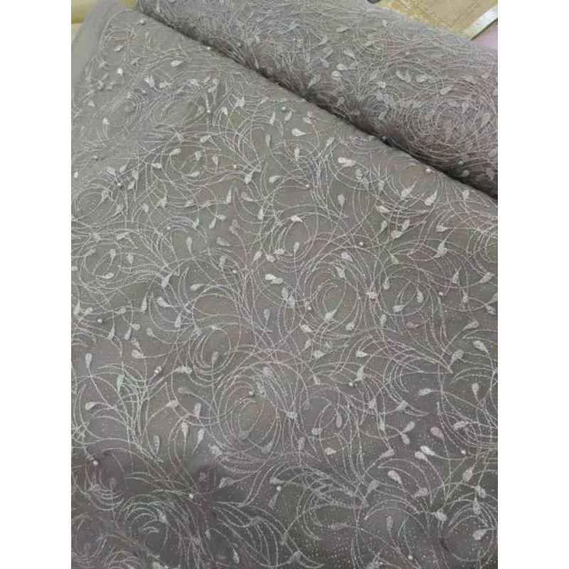 Tile Akar Rumput Lingsa bahan kebaya