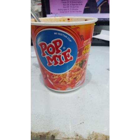 

pop mie