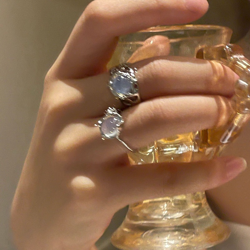 Cincin Kristal Opal Putih Model Terbuka Dapat Disesuaikan Bahan Logam Gaya Vintage Untuk Wanita