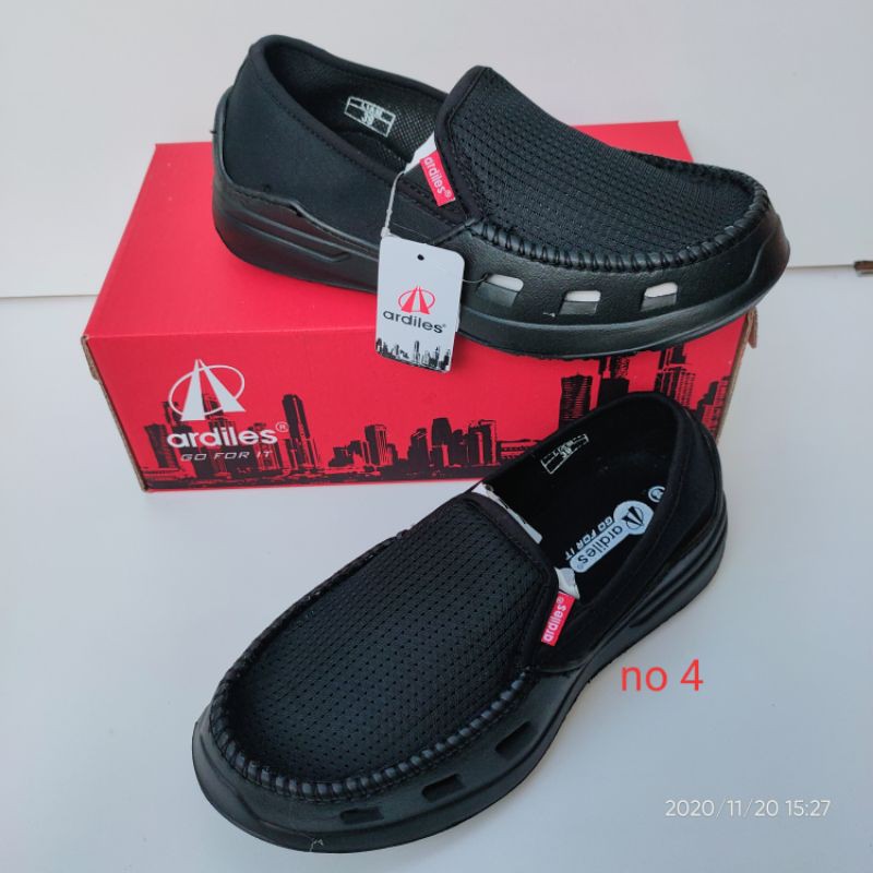 SEPATU BY ARDILES SLIP ON 5 APM- OREDO 03