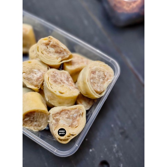

Egg Roll Potong isi 13-15 pcs Frozen food