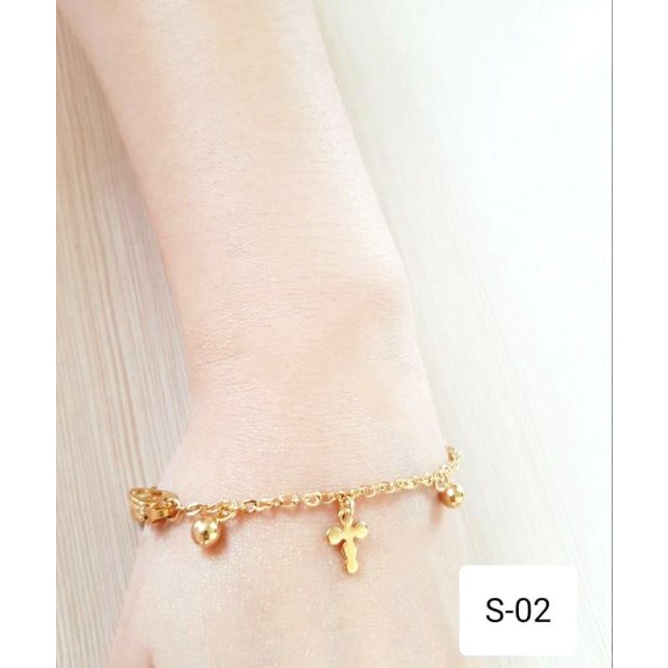 SET Gelang Tangan Gelang Kaki Salib Titanium Gold Impor Antikarat Gelang Jurai Salib Titanium Gold