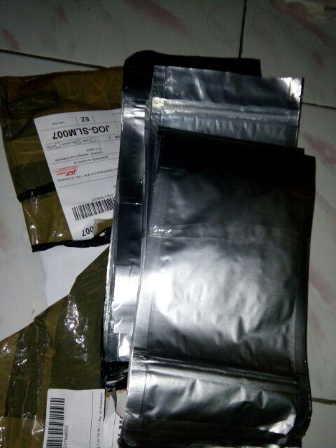 Standing Pouch Kombinasi Alu + Ziplock