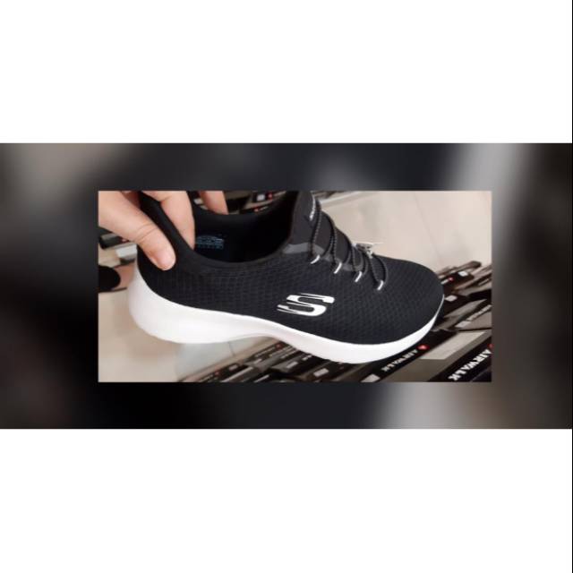 skechers shoes