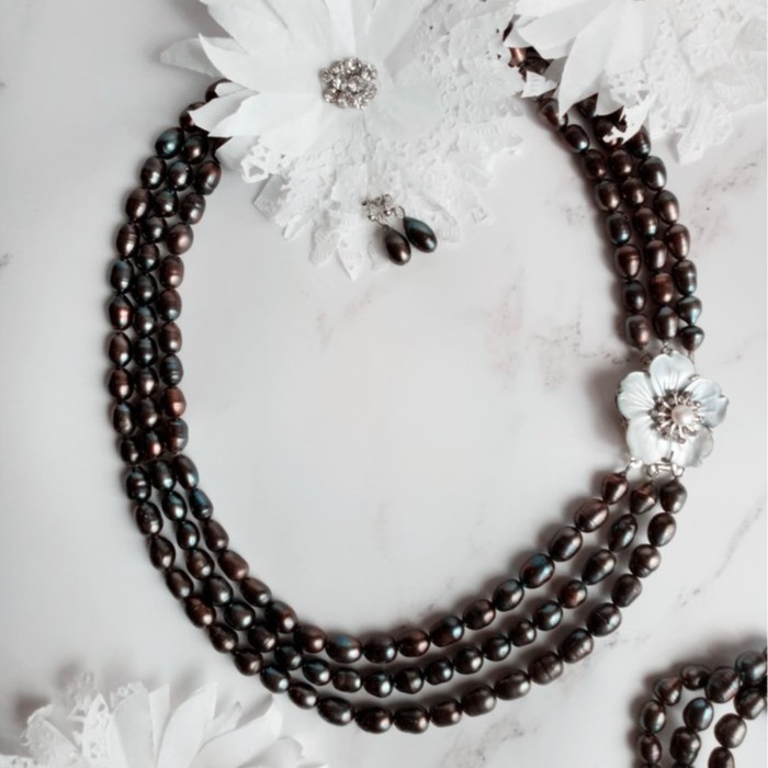 Ellyhan Jewelry Kalung Mutiara Asli Hitam Susun Tiga Klasik
