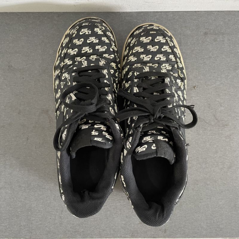 Nike Air Force 1 LowAll Over Logo Black

Includes Box Size 43 EUR