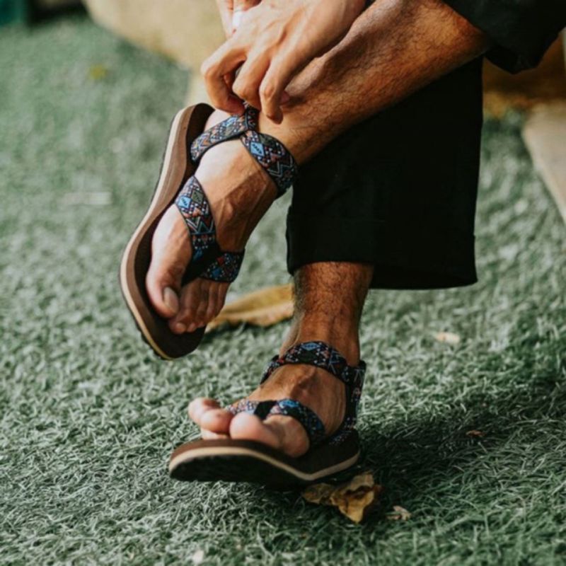 Sendal gunung akasaka / sendal sepeda