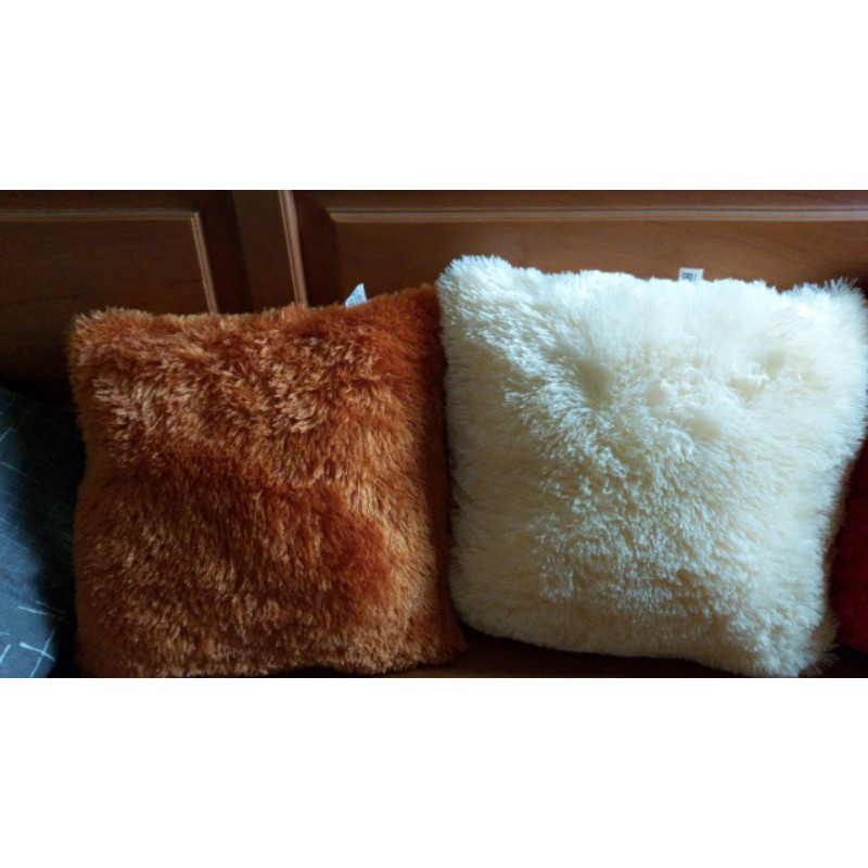 Bantal sofa bulu RASFUR 35*