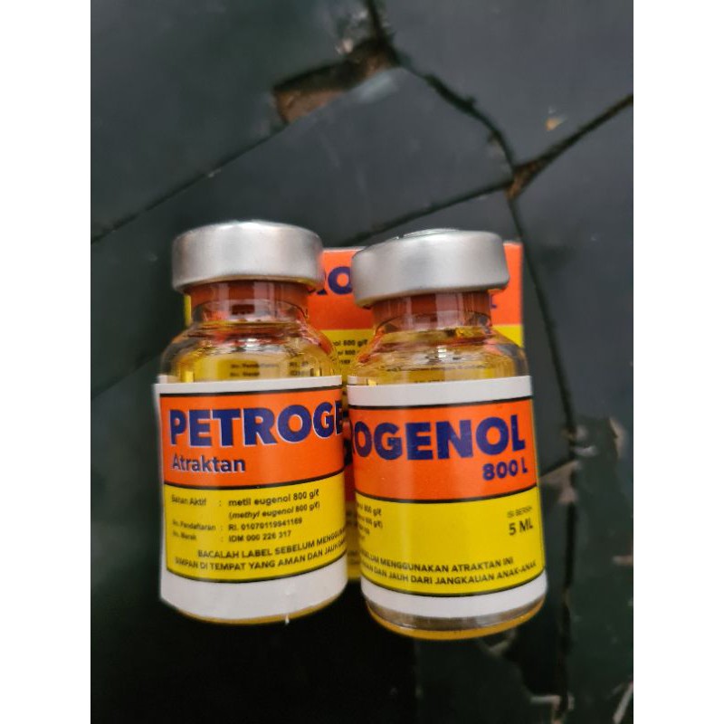PETROGENOL 800 L Atraktan Obat Lalat Buah