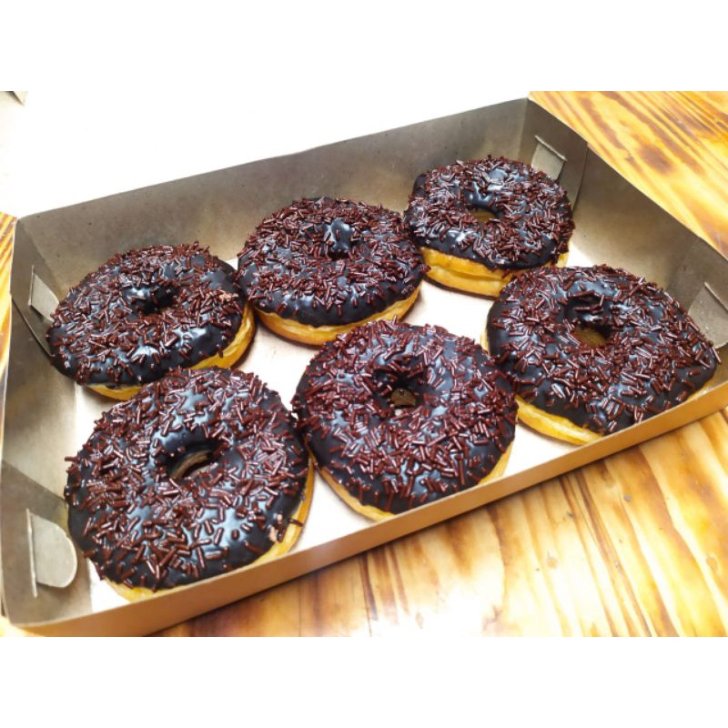 

Donat Kentang Coklat Meses / Donat Empuk / Donat isi 6