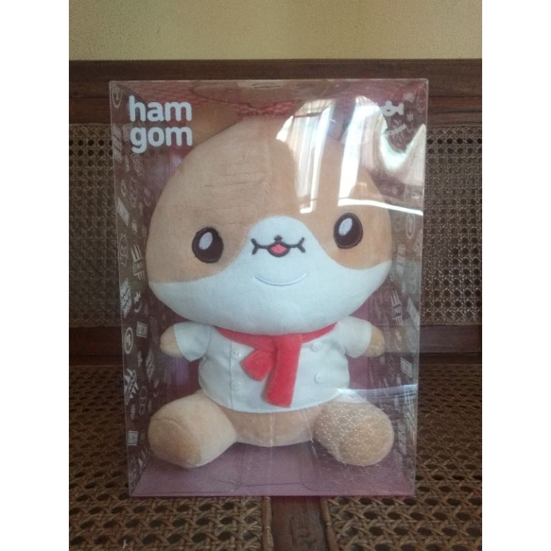 [BOOKED] Twotuckgom Sitting Doll Hamgom