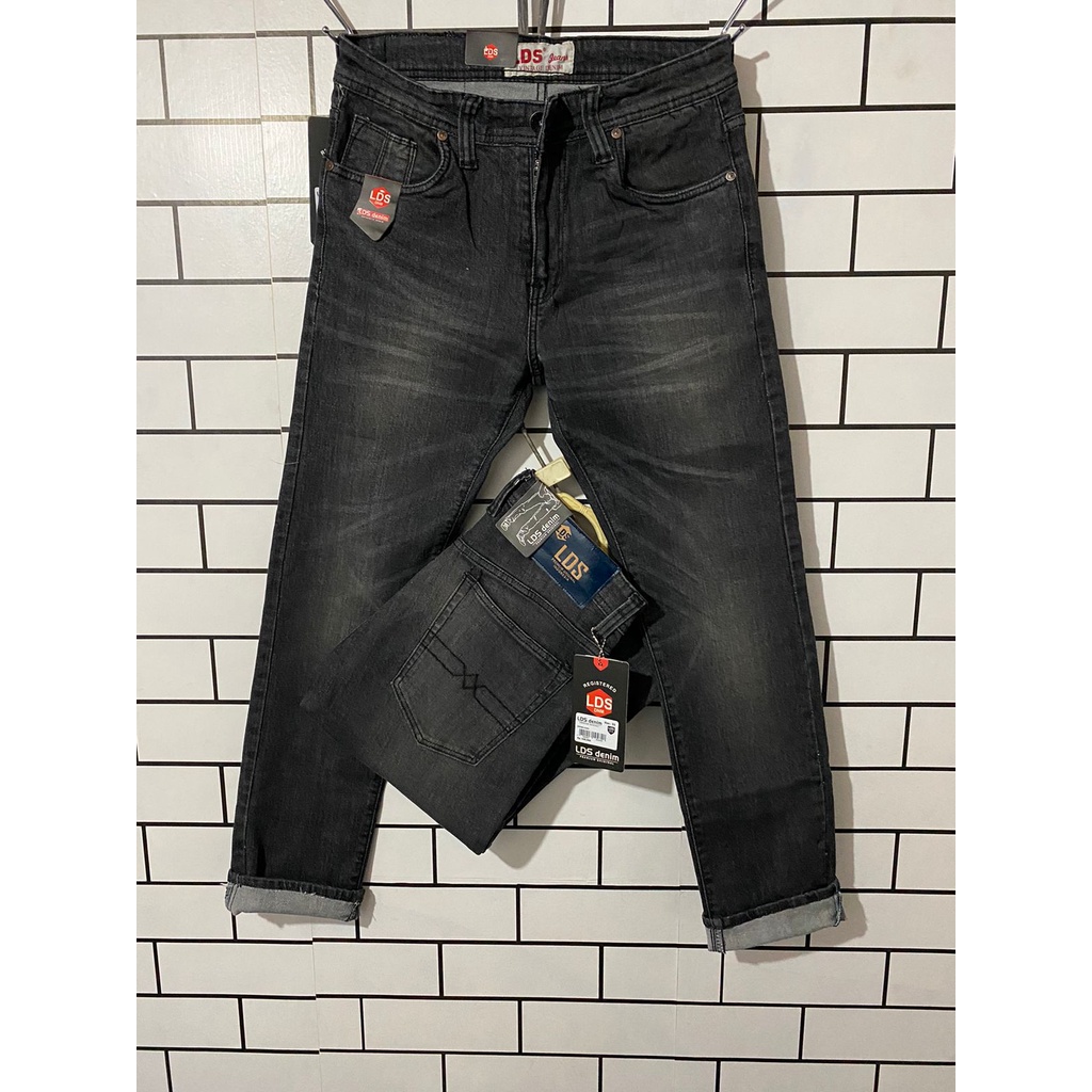CELANA JEANS PRIA TERBARU MODEL SLIM FIT