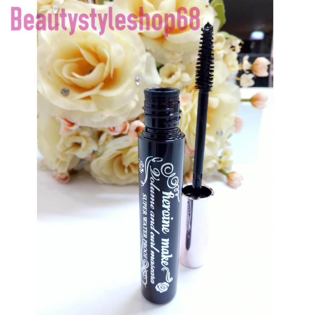 MASCARA KISS ME  Volume &amp; Curl