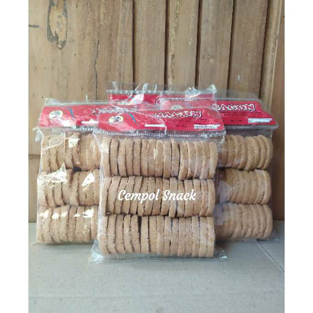 

2Xbtygneal Sakha Snack ) Kue Sagon Kelapa Ngeprull Berasa Kelapa Ngga Alot Sama Sekali