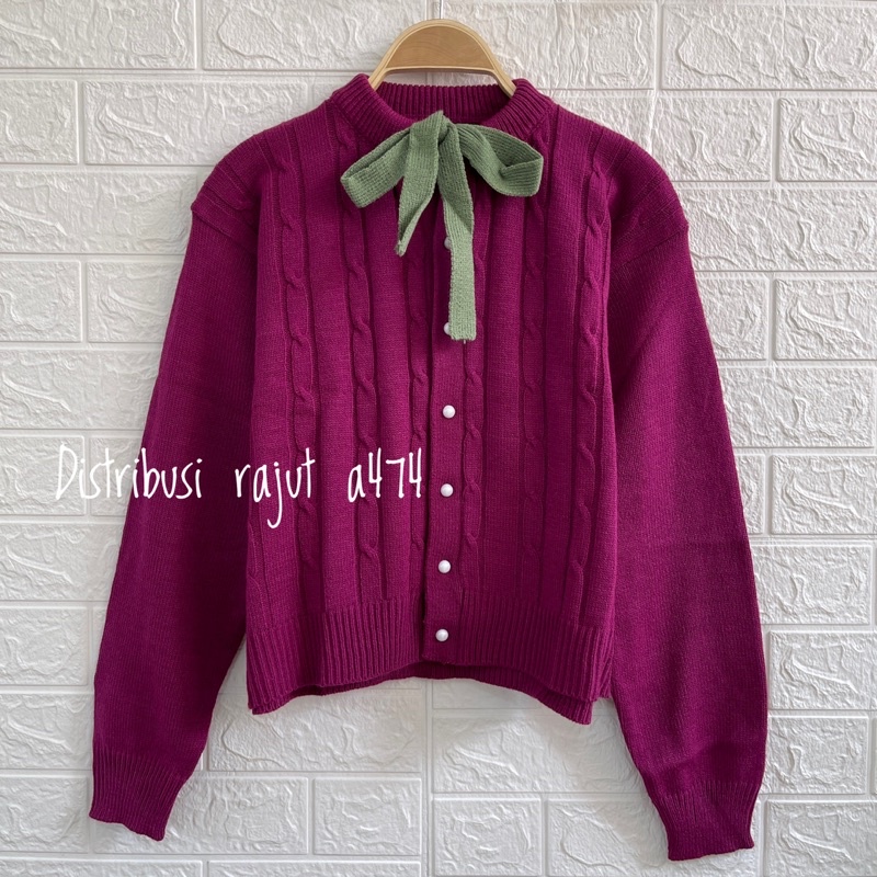 AMELIA DAISY SWEATER CARDIGAN RAJUT CABLE KERAH BULAT TALI DAN KANCING WANITA