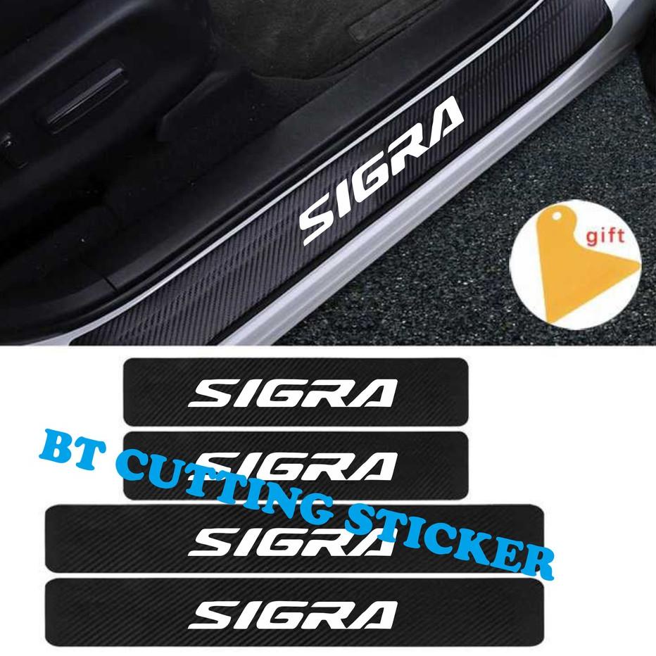 (hhyu-21) 4 pecs stiker carbon 3D stiker pengaman pintu mobil daihatsu sigra stiker mobil sigra stik
