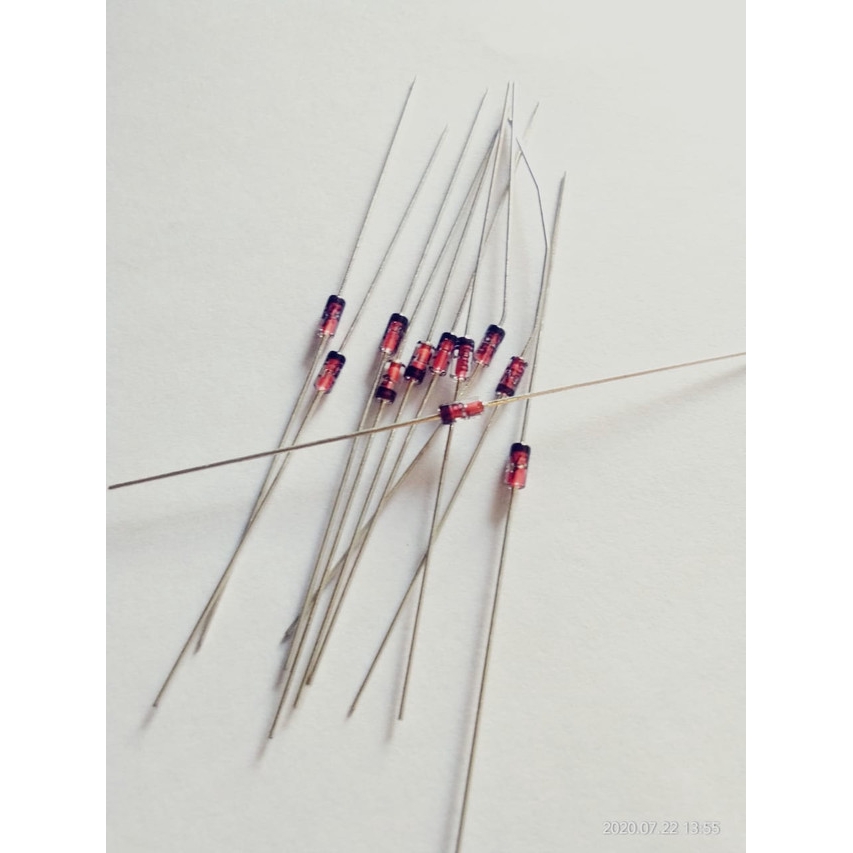 [SMC-9074] DIODA ZENER 0.5W 6V8 1/2W DIP AE70