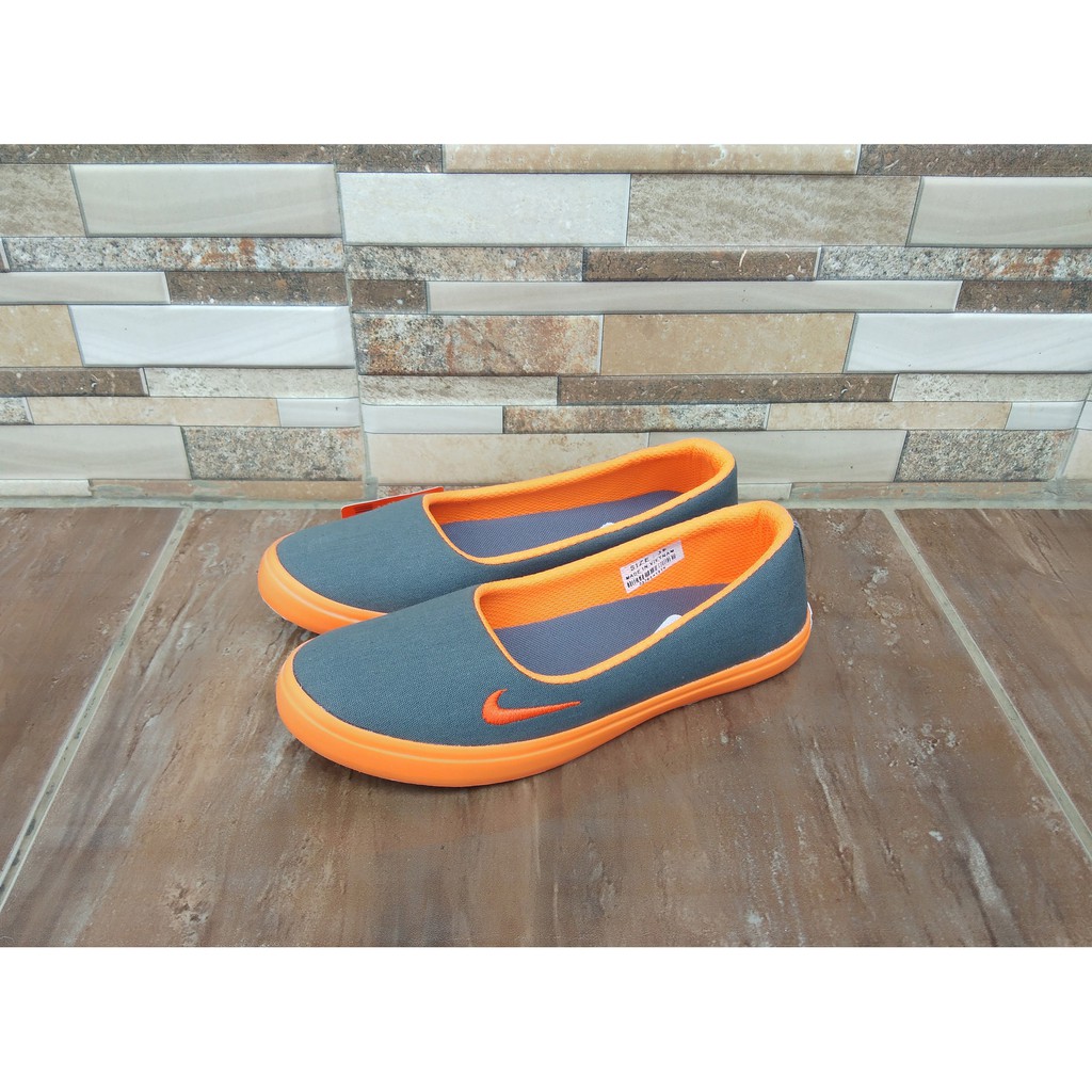 SEPATU WANITA SLIP ON 01 ABU ORANGE.SEPATU FLAT.SEPATU BALERINA.SEPATU LUCU.SEPATU HIJABER. SEPATU SLI PON