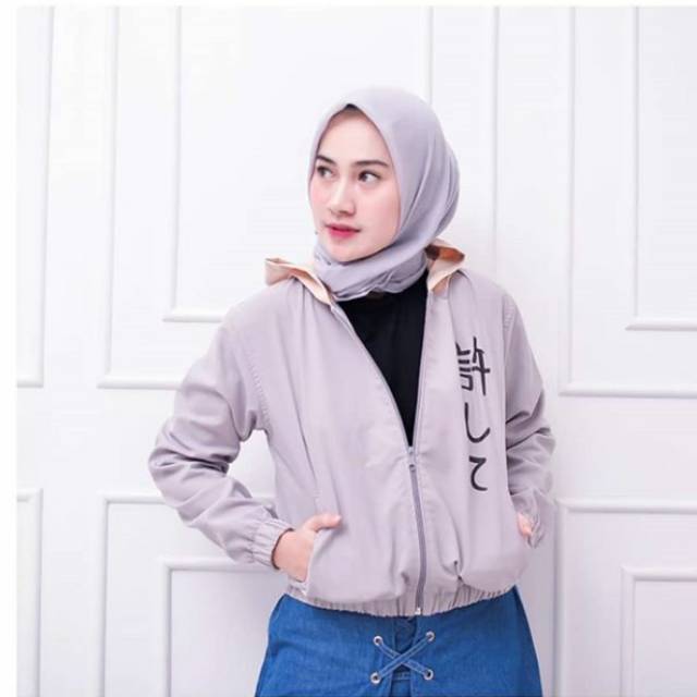  SWEATER  WANITA  SWEATER  HOODIE SWEATER  KEKINIAN  